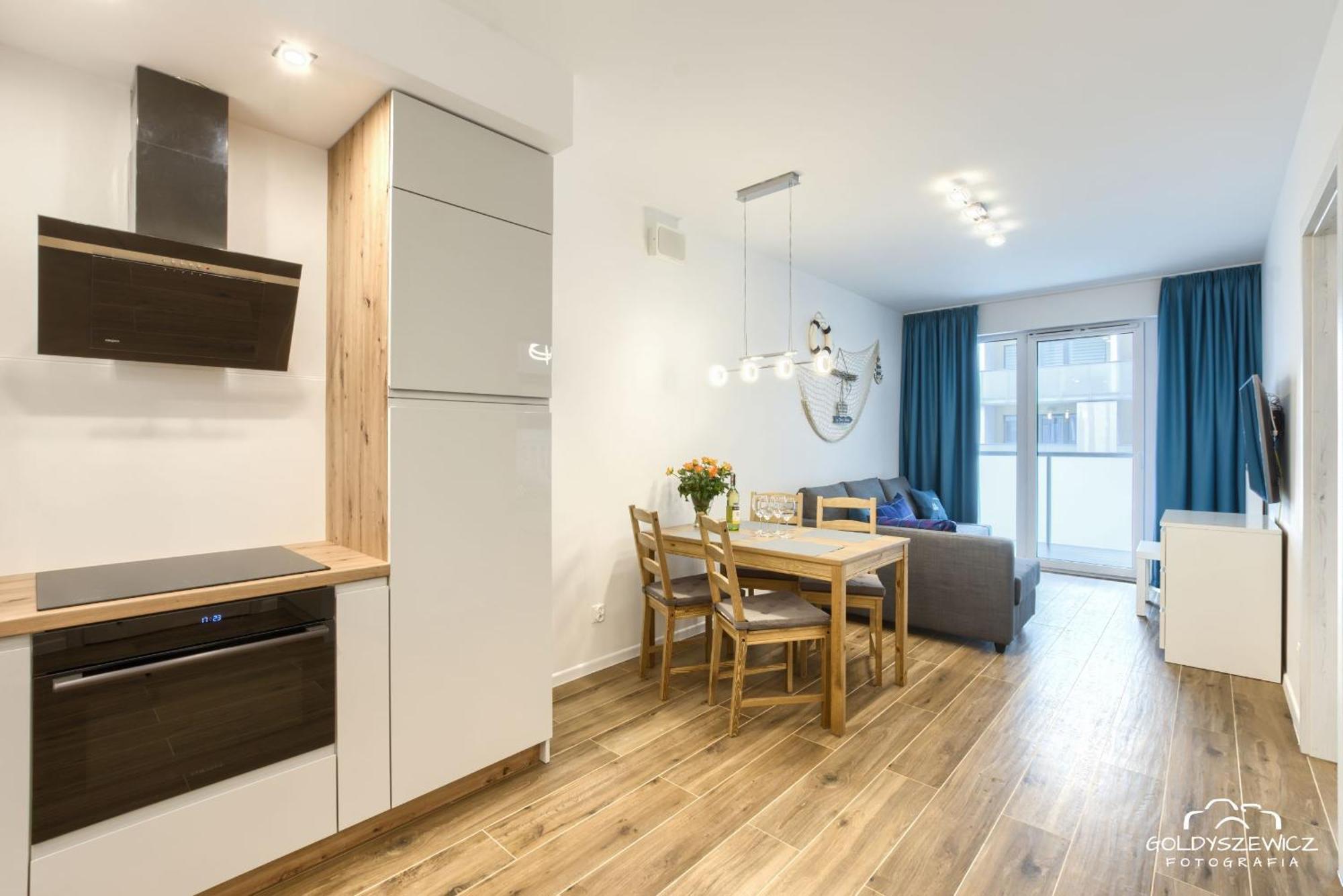 Przystan Bosmana-apartamenty Kasprowicza * Kolobrzeg